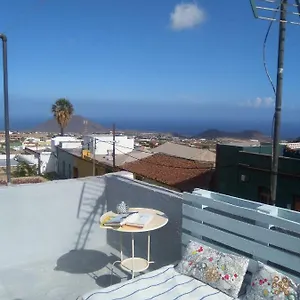 https://casa-angelina-guimar.tenerifehoteles.net